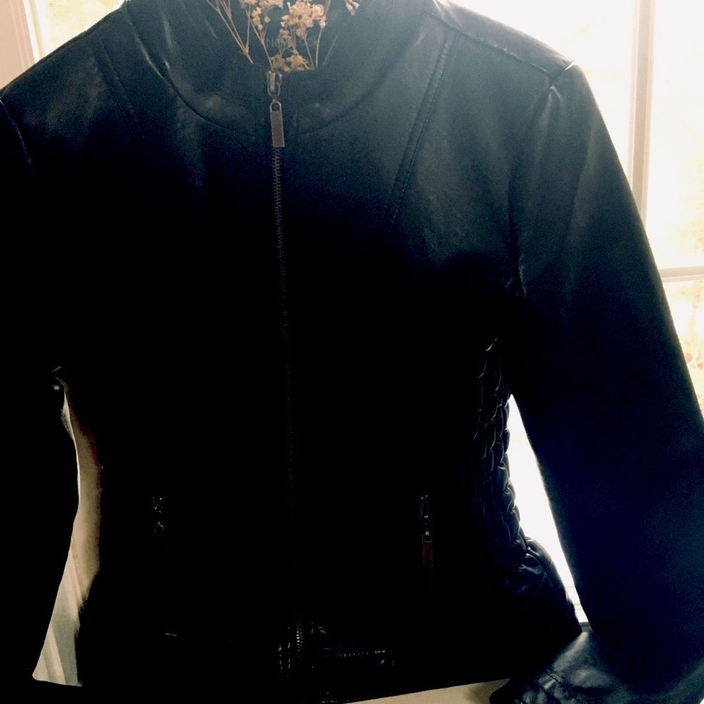 🎉🎉Jacket 🎉🎉 - Picture 4 of 8